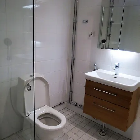 Place2b Studio Iso Omena